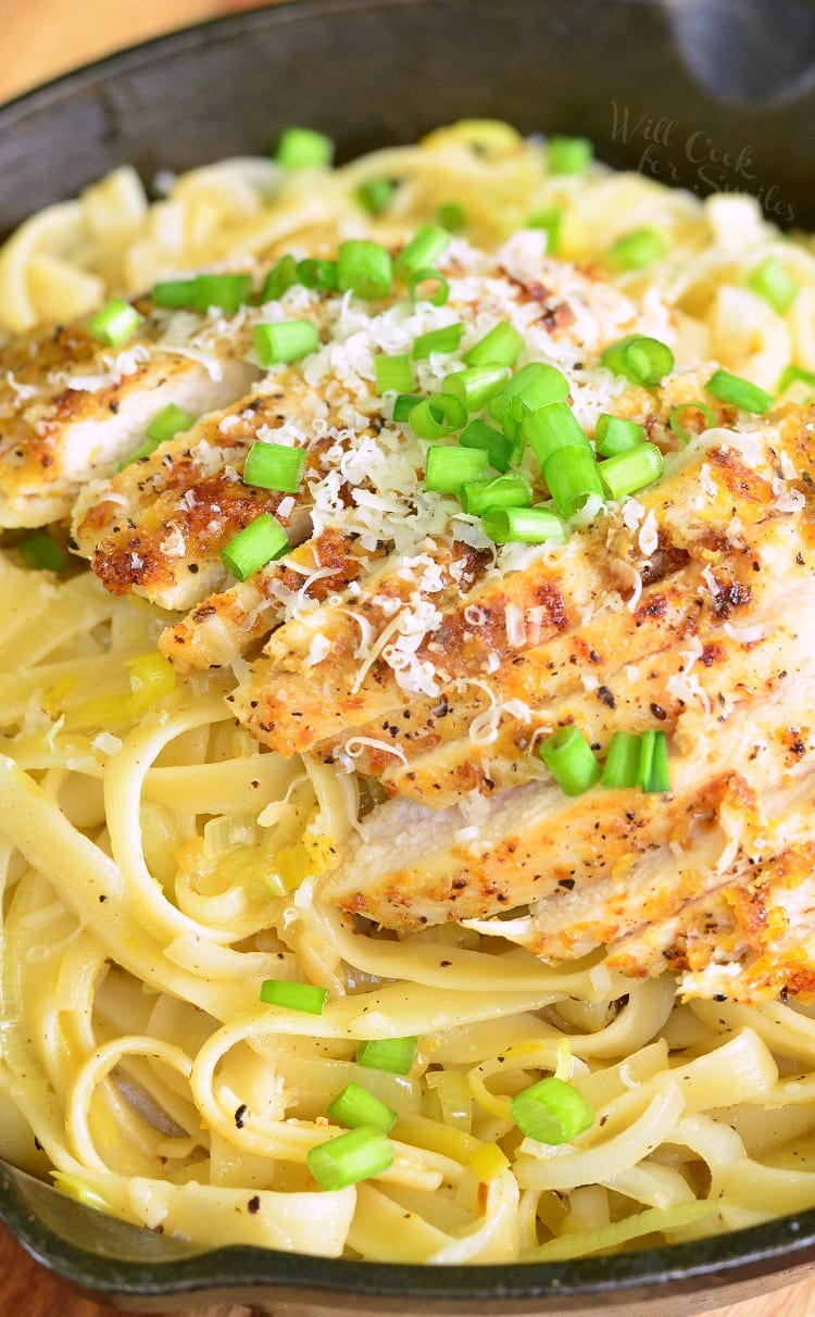 Lemon Pepper Chicken Fettuccine in a cast iron pan