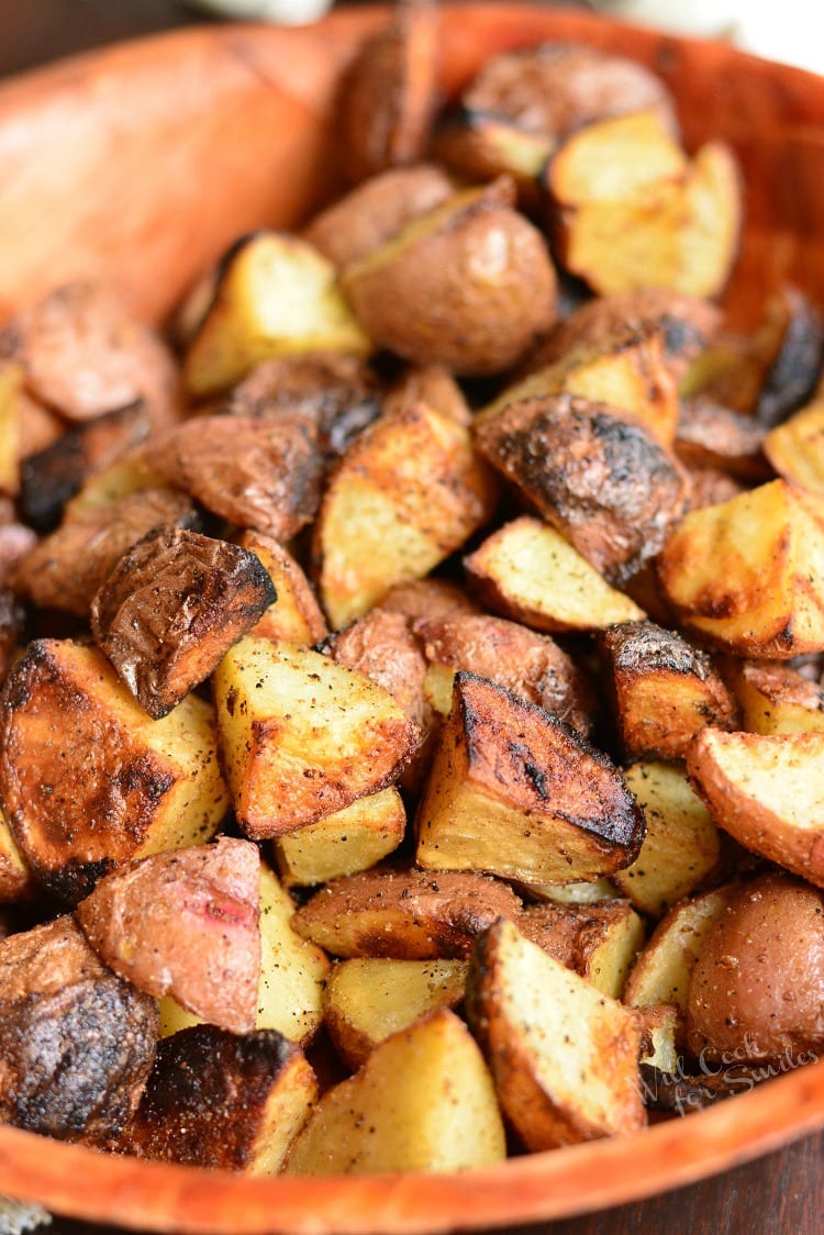 Grill Roasted Garlic Potatoes in a wood bowl